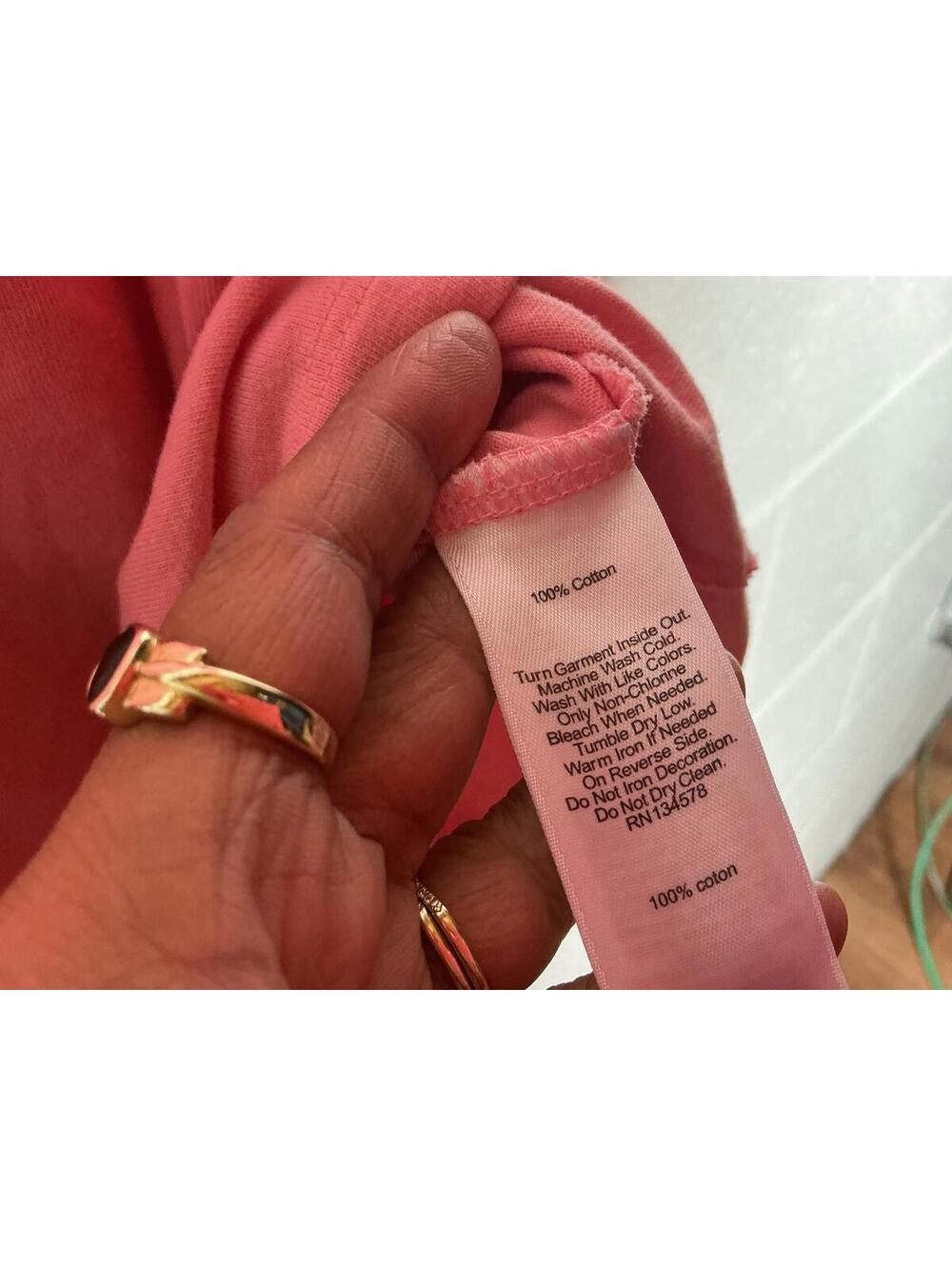 < Vineyard Vines North Carolina Sunset Graphic Tee > - Picture 3 of 4